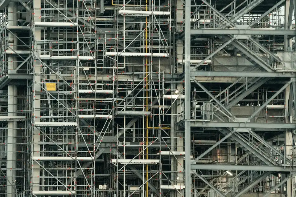 West Covina Scaffolding Rental industrial scaffold system providing access throughout a facility
